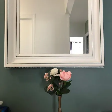 Bedinreims Luxe Wonderful Calm In Center, Ideal For 2 Adults And 3 Children Free Parking *