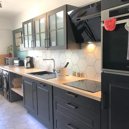 Apartment Bedinreims Luxe Wonderful Calm In Center, Ideal For 2 Adults And 3 Children Free Parking *